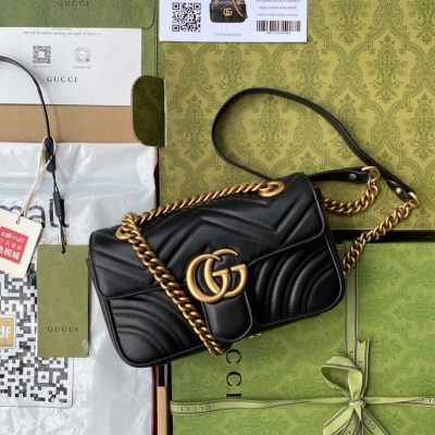 Gucci GG Marmont Matelassé Shoulder Bag Black