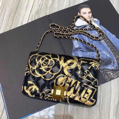 Chanel Handbag For Women