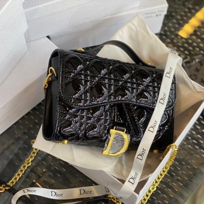 Christian Dior Leather Handbag With Chain Black