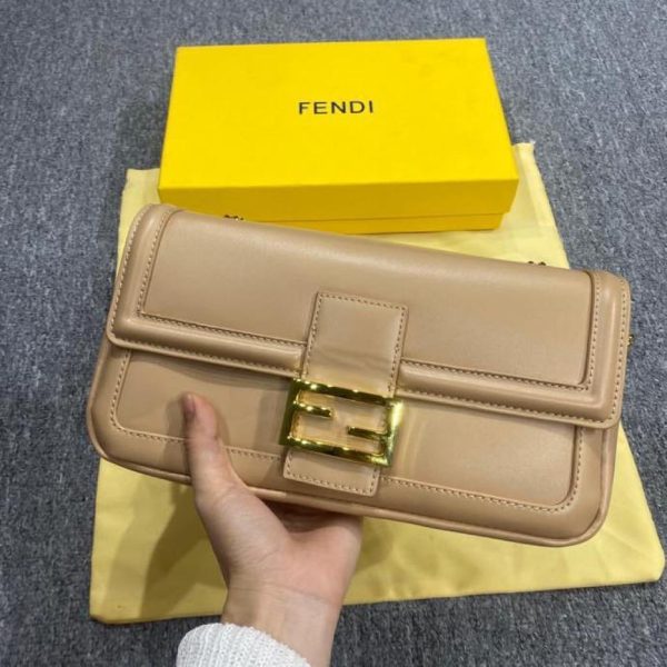 Fendi Clutch & Shoulder Bags