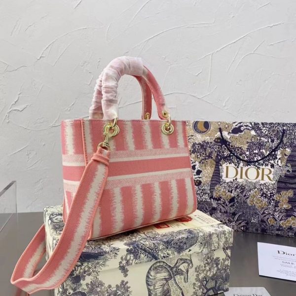 Dior Medium Lady D-Lite Bag