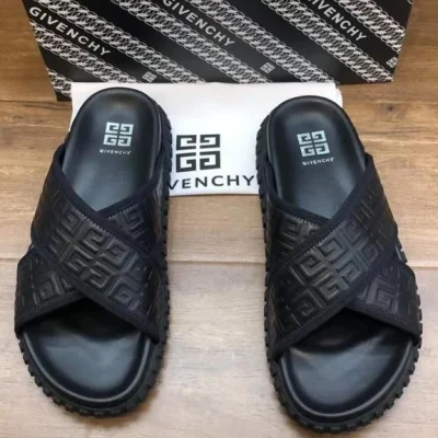 Fendi Black Leather Embossed FF Logo Flat Sandals