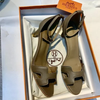 Hermes Taupe Leather Premiere Sandals